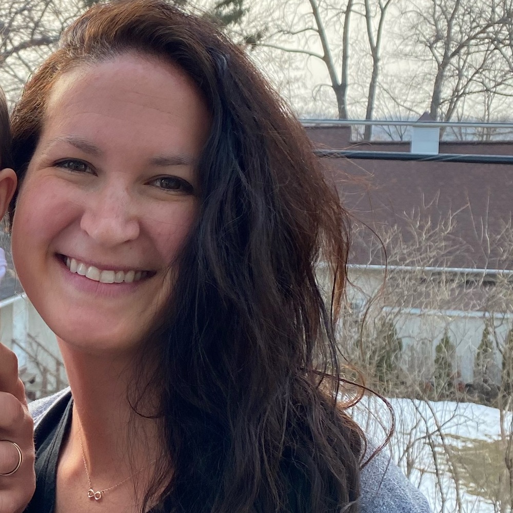 Meet your Posher, Carly
